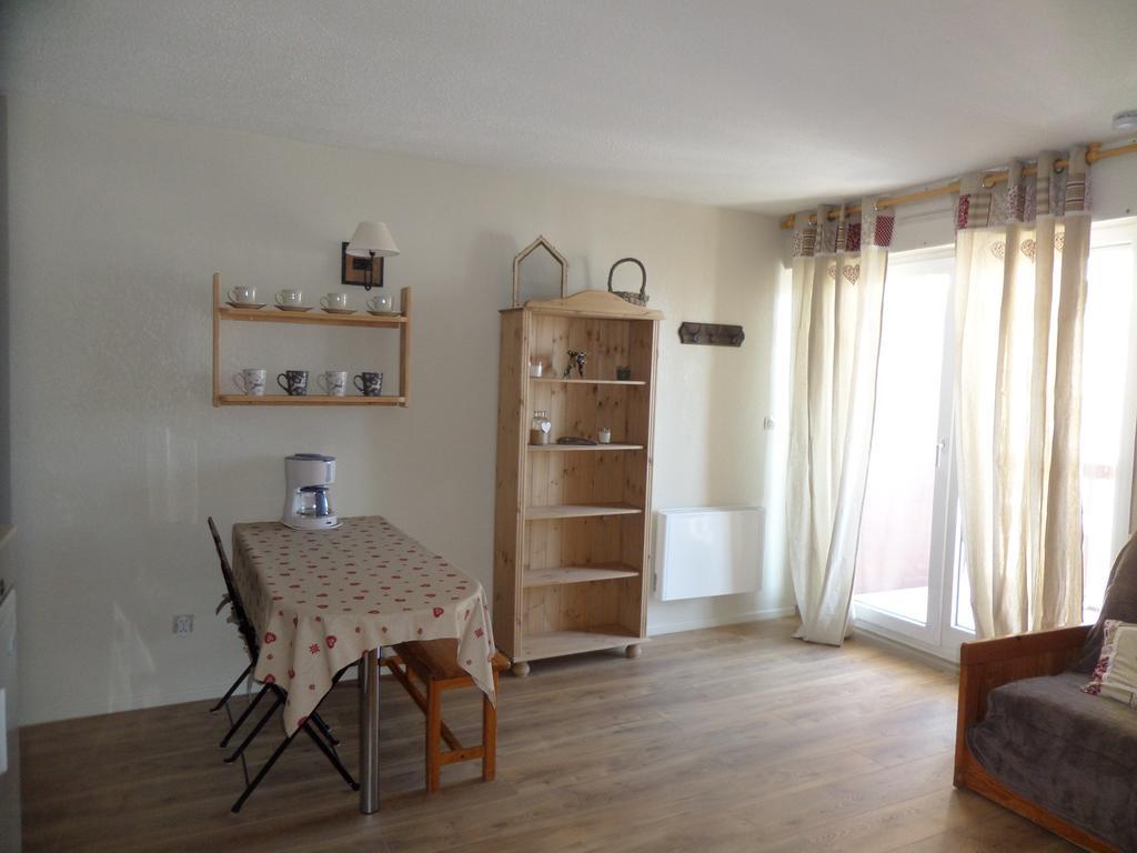 Appartements Les Balcons Du Soleil Font-Romeu-Odeillo-Via ภายนอก รูปภาพ