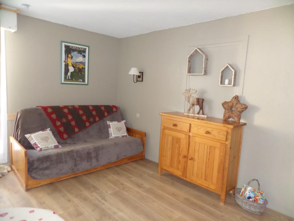 Appartements Les Balcons Du Soleil Font-Romeu-Odeillo-Via ภายนอก รูปภาพ