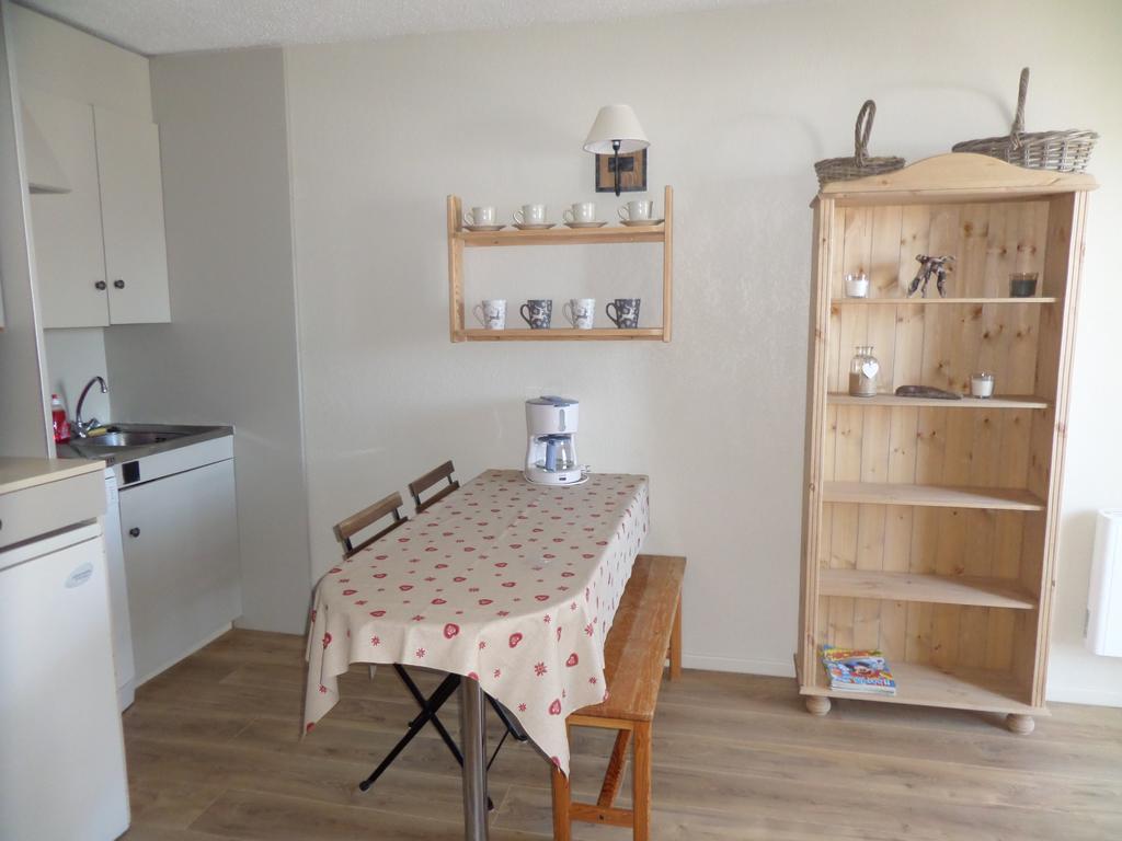 Appartements Les Balcons Du Soleil Font-Romeu-Odeillo-Via ภายนอก รูปภาพ