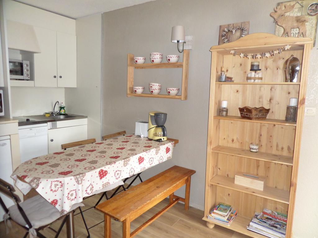 Appartements Les Balcons Du Soleil Font-Romeu-Odeillo-Via ภายนอก รูปภาพ